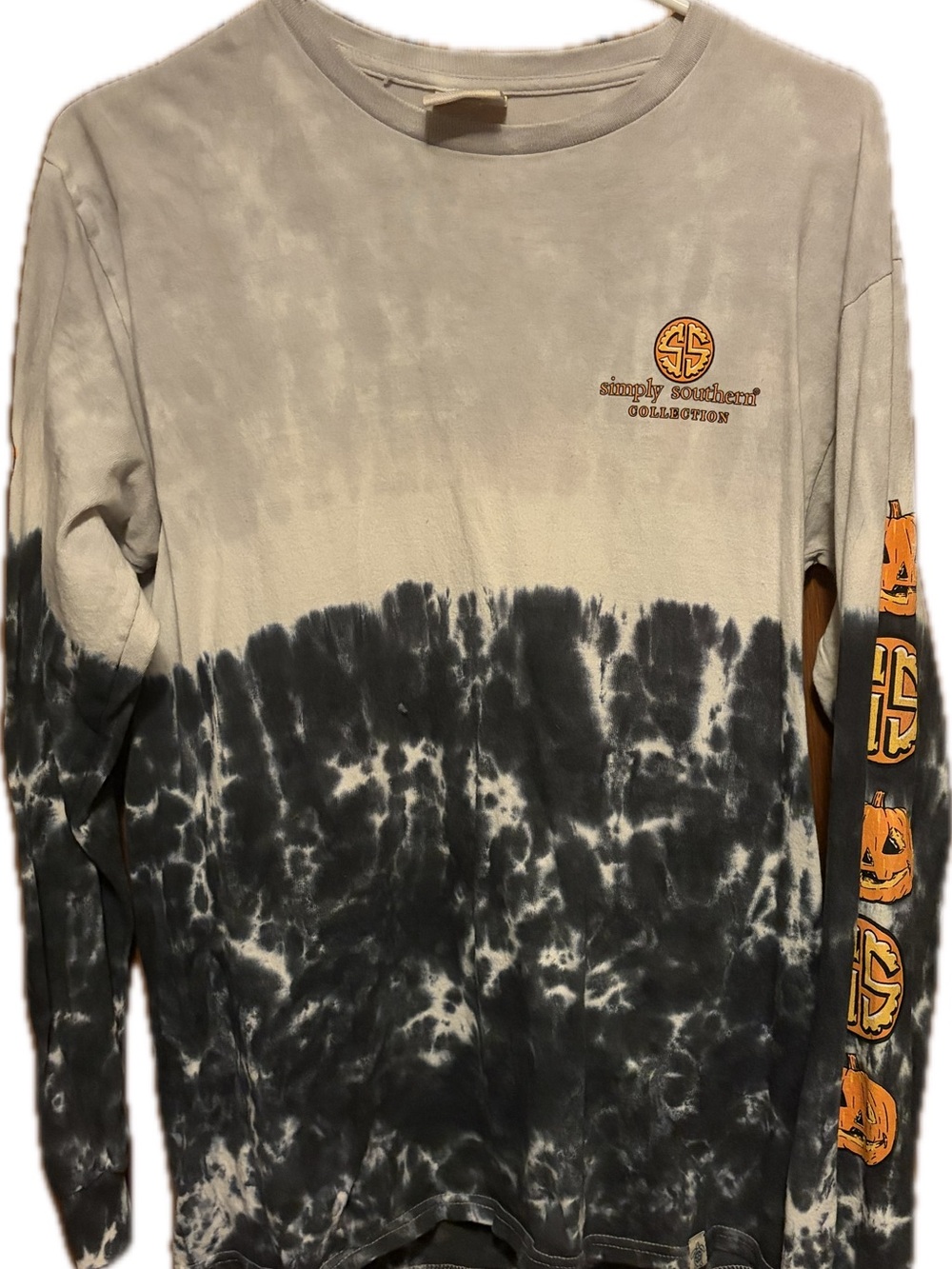 Simply Southern Black & Cream Tie-Dye Long Sleeve with Puppies & Pumpkin Graphic - Picture 4 of 8